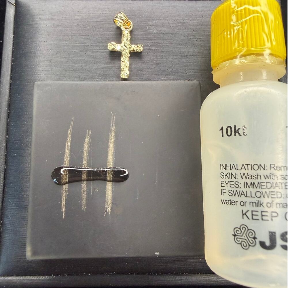 Solid 10k Italian Yellow Gold Nugget Cross Pendant .8" Tall .4" Wide - Picture 7 of 7